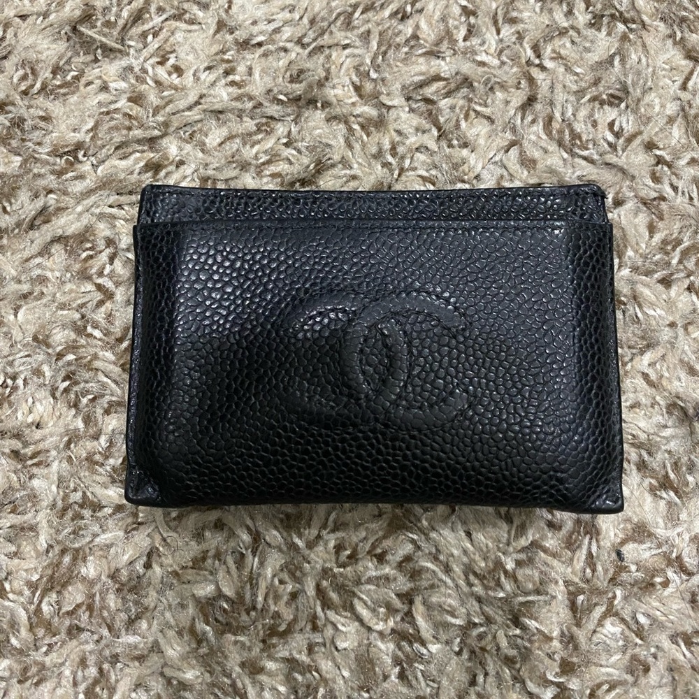 Chanel cavier card holder